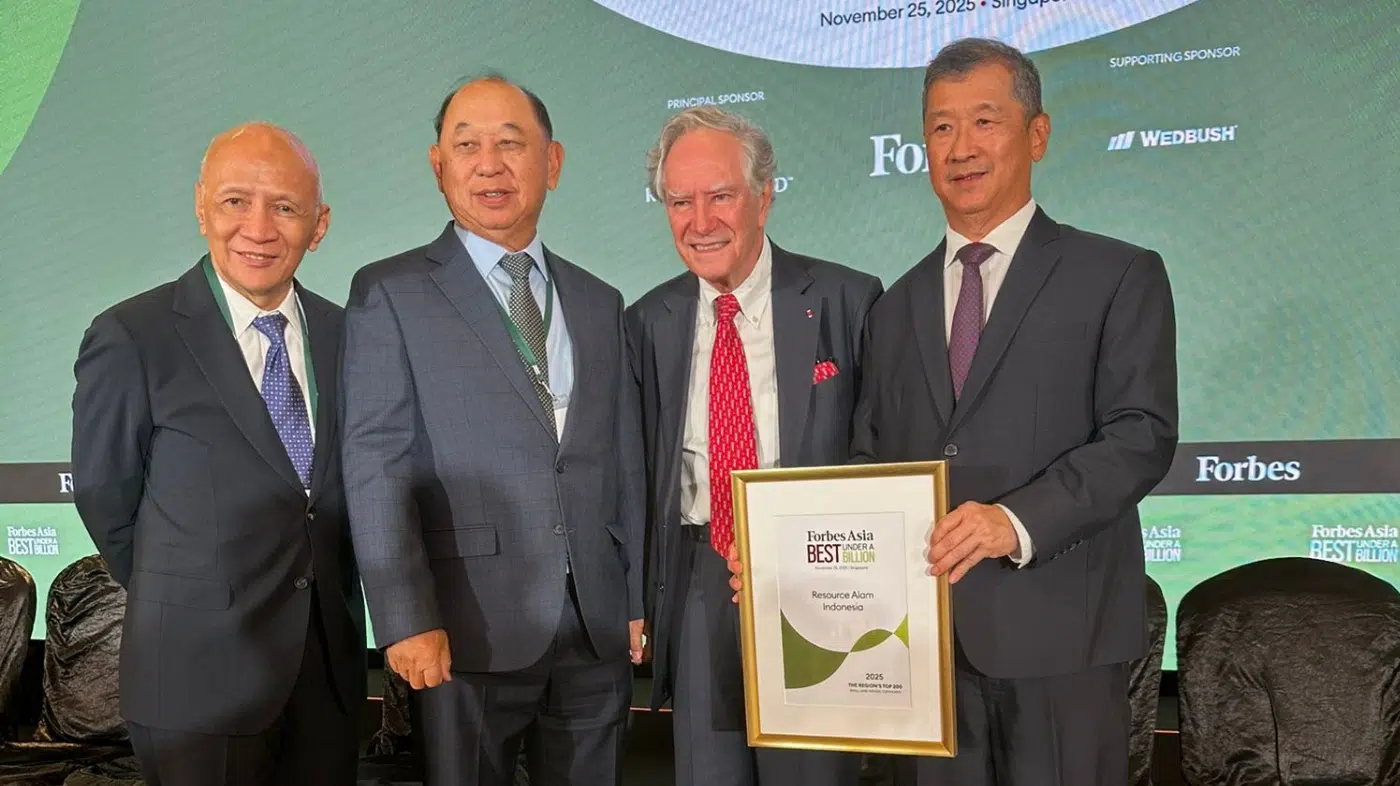 PT Resource Alam Indonesia Tbk (KKGI) kembali menerima penghargaan bergengsi dalam ajang Forbes Asia’s Best Under A Billion 2025 yang dihelat di Resort World Sentosa Singapura, pada Selasa (25/11/2025).